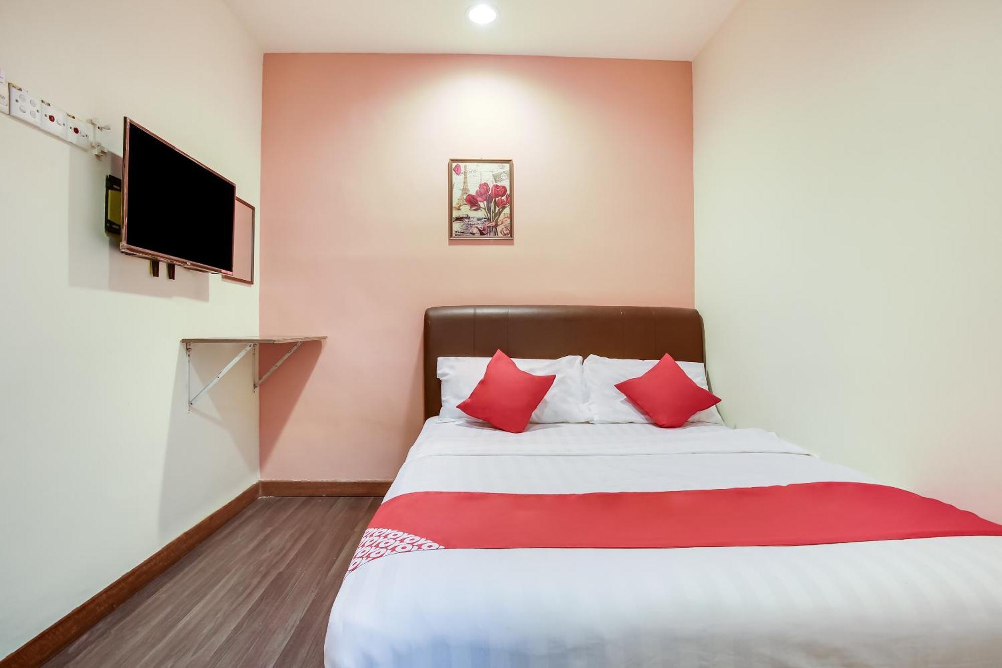 Oyo 90282 Hotel Taj Inn, Seksyen 7 Шах-Алам Екстер'єр фото