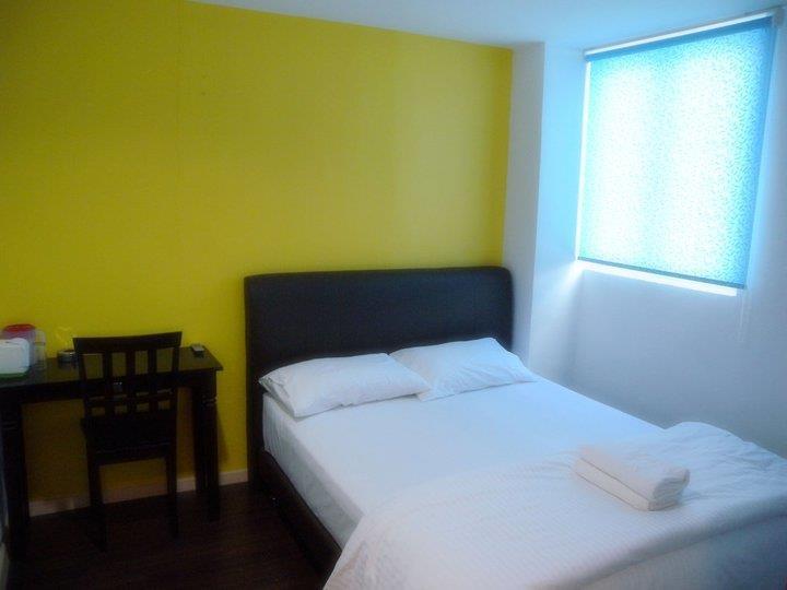 Oyo 90282 Hotel Taj Inn, Seksyen 7 Шах-Алам Екстер'єр фото