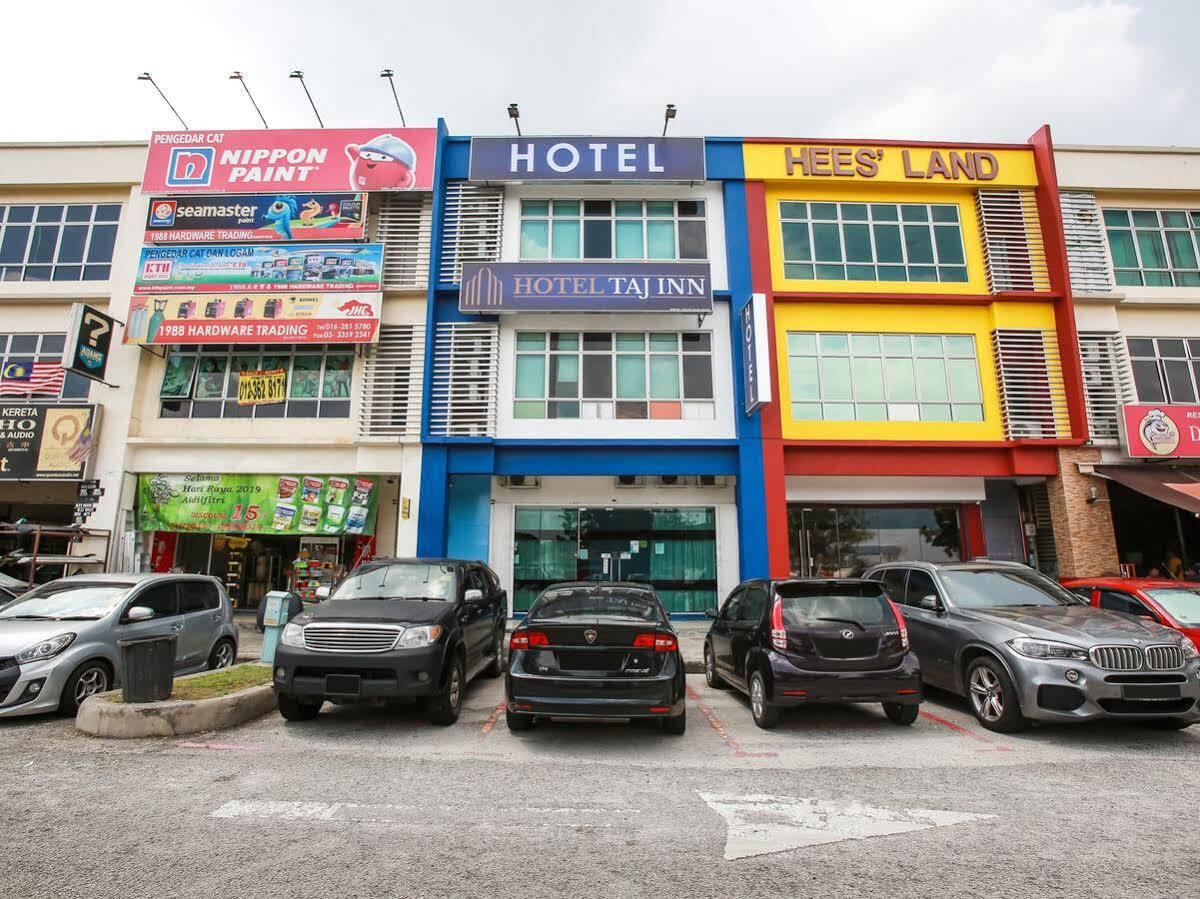 Oyo 90282 Hotel Taj Inn, Seksyen 7 Шах-Алам Екстер'єр фото